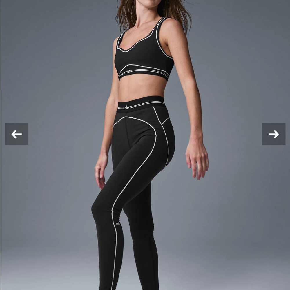 ALO Yoga Black Activewear Set with White Stitching